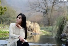 Jane lingfei language is almost at the same time stepped to block each other in front of Jane quietly handed lingfei language a look Lingfei language received immediately retreated behind Jane.